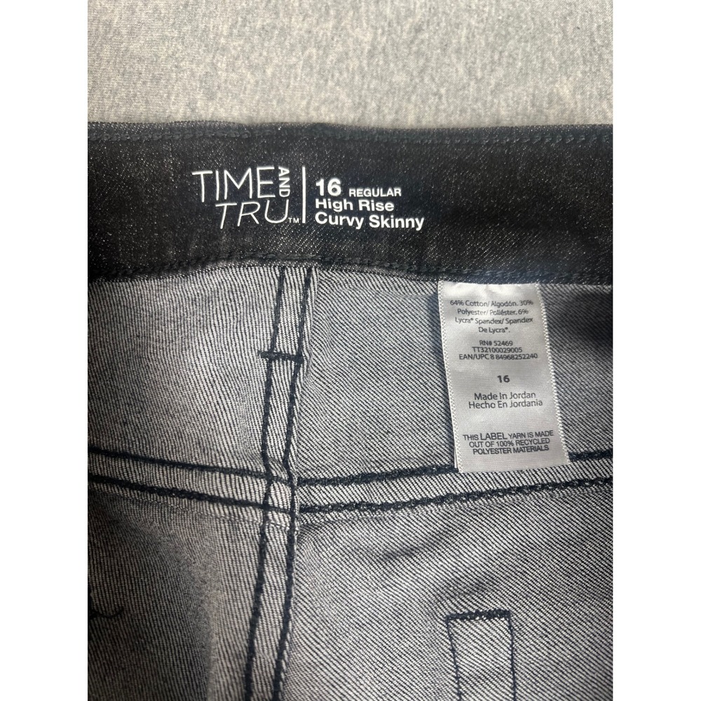 Time and Tru High Rise Curvy Skinny Jeans Womens Black NWT Faded Stretch Denim - Picture 4 of 6